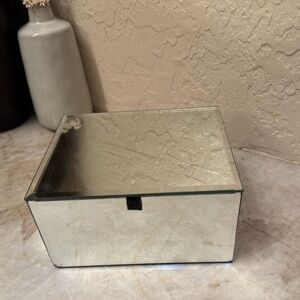 Tahari  Mirrored Jewelry Box